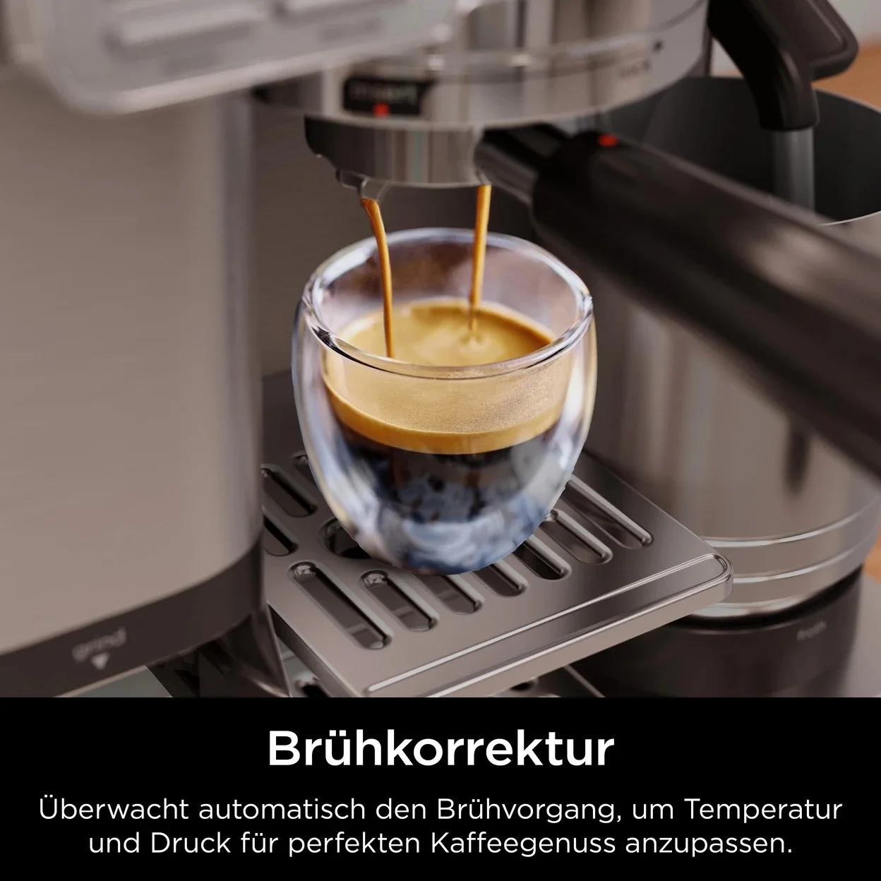Siebträgermaschine Ninja Luxe Café Pro ES701EU mit 25 Mahlgraden und 2 l Wassertank