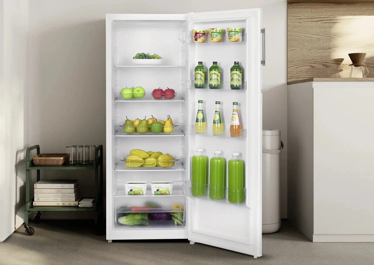 Vollraumkühlschrank OK. OFR 311 D W mit 242 l Nutzinhalt und 142 cm Höhe